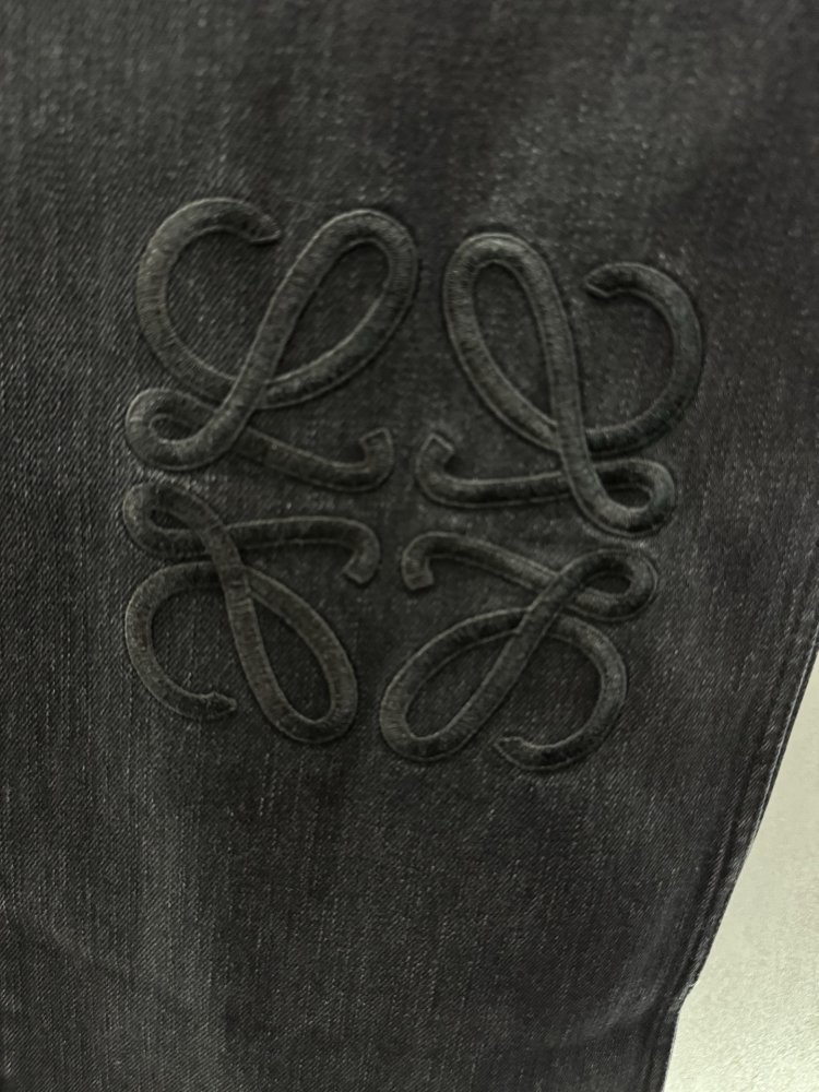 Джинси жіночі фото 3