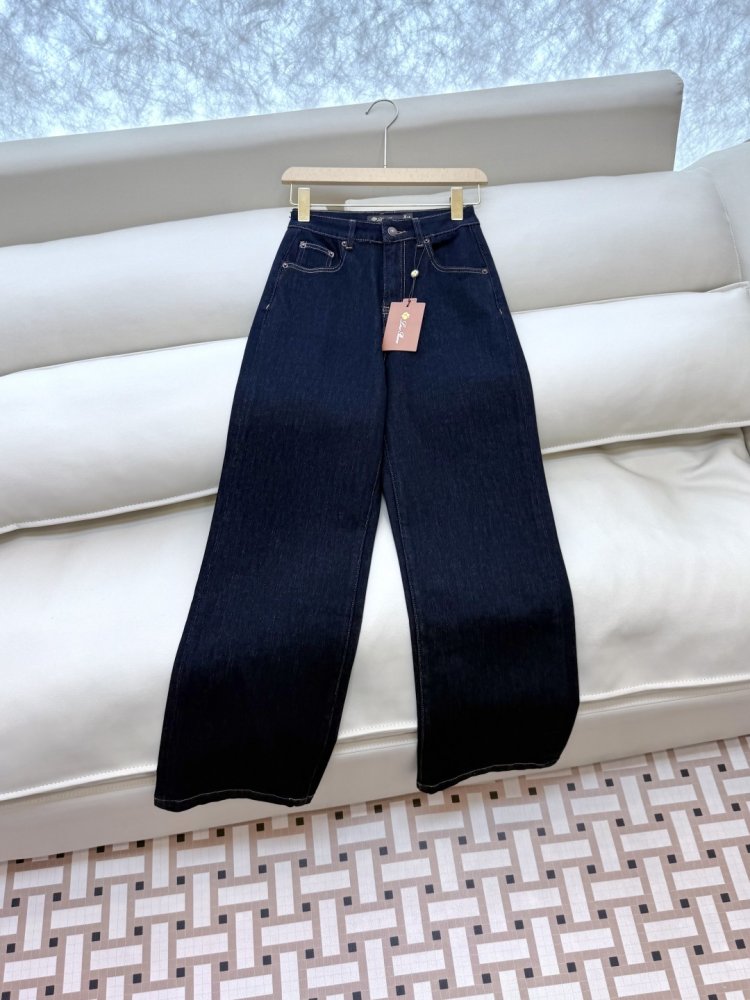 Джинсы женские фото 3