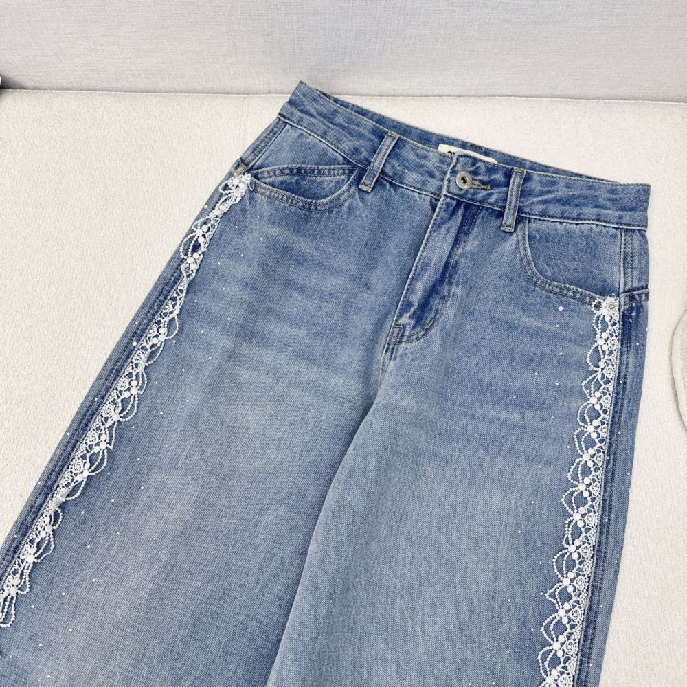 Джинсы женские фото 3