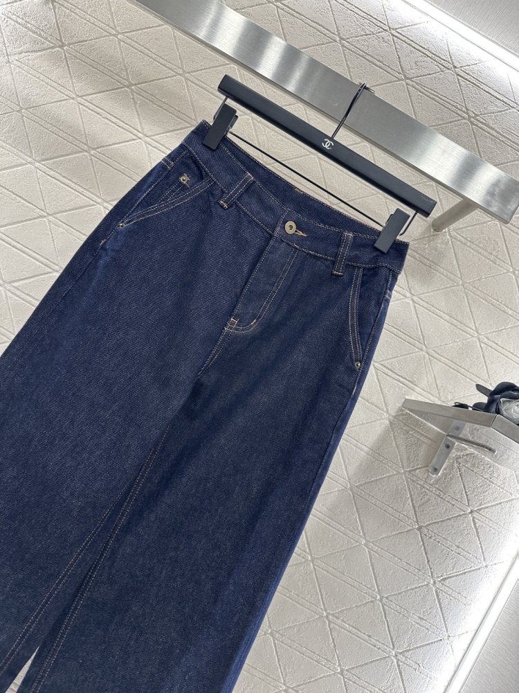 Джинсы женские фото 3