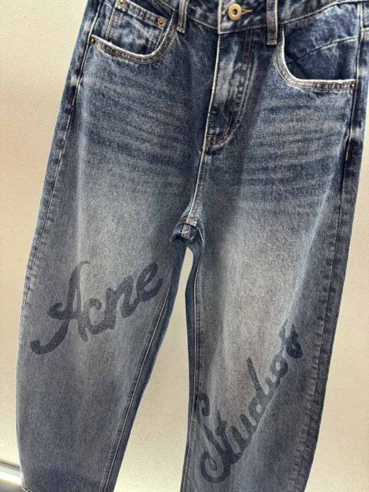 Джинсы женские фото 3