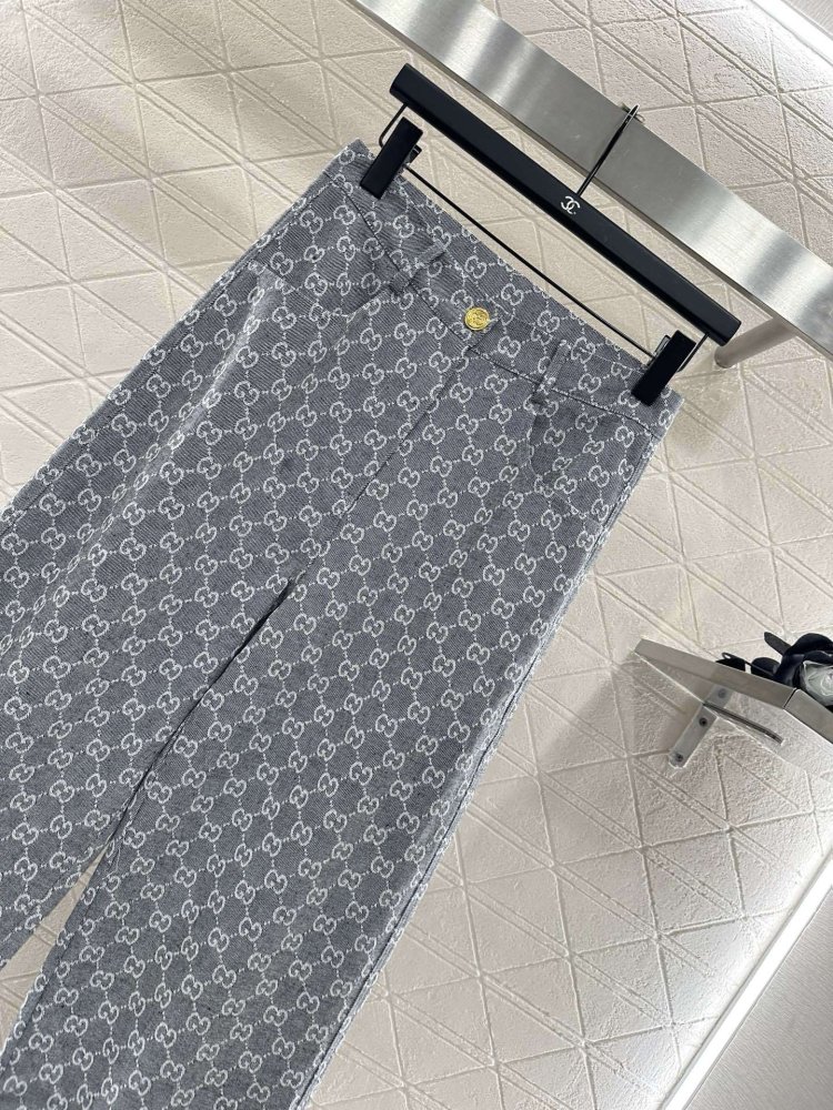 Джинсы женские фото 3