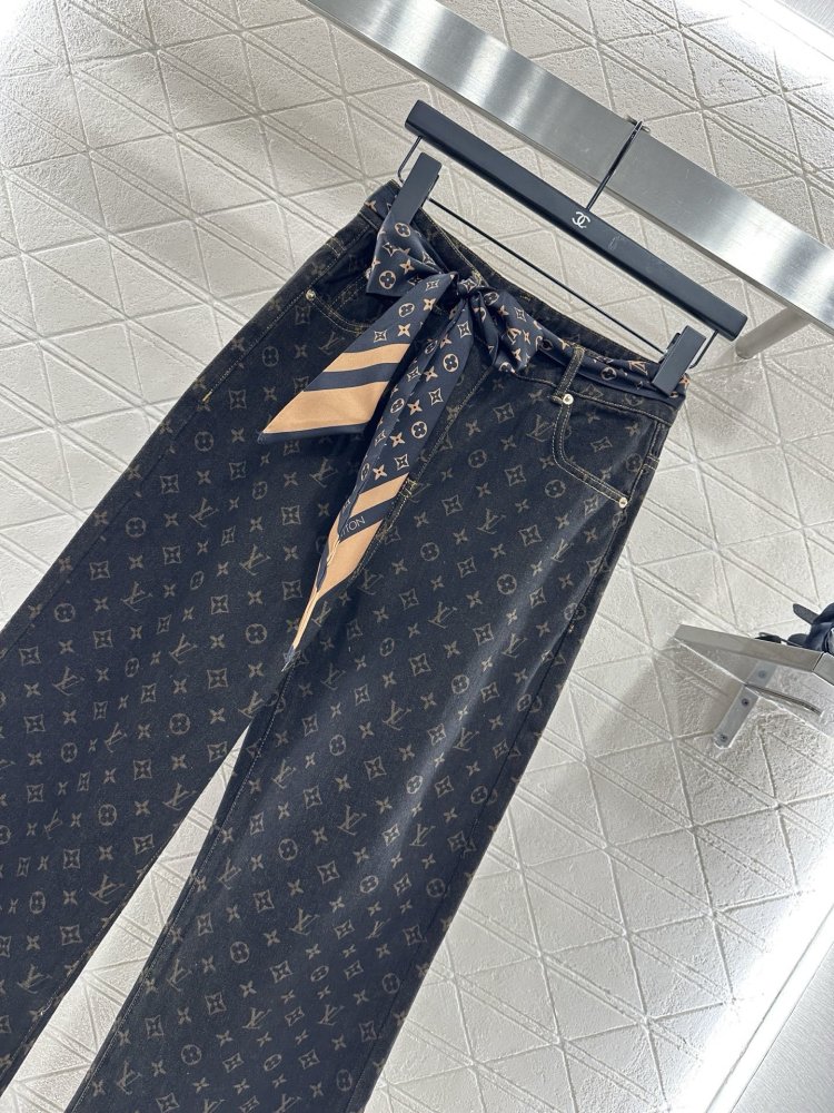 Джинсы женские фото 3