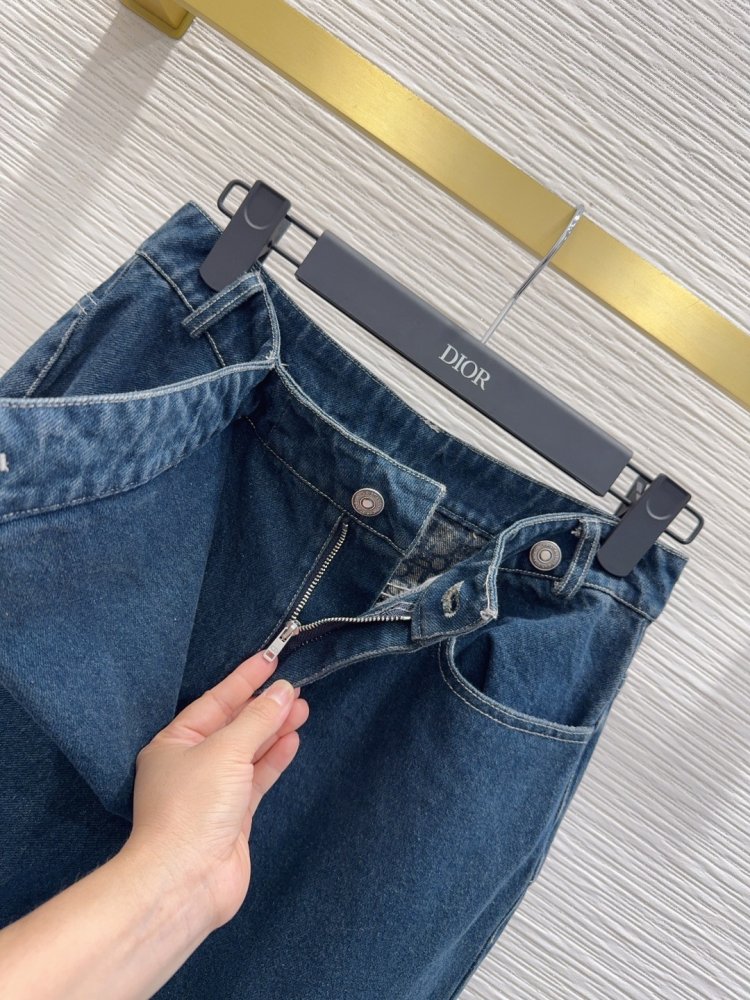 Джинси жіночі фото 3