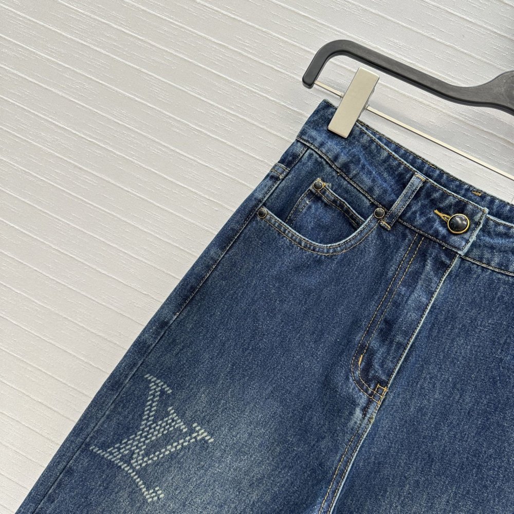 Джинсы женские фото 3