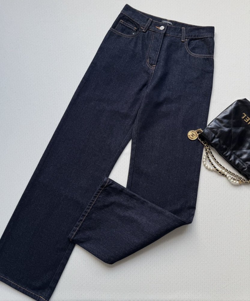 Джинсы женские фото 3