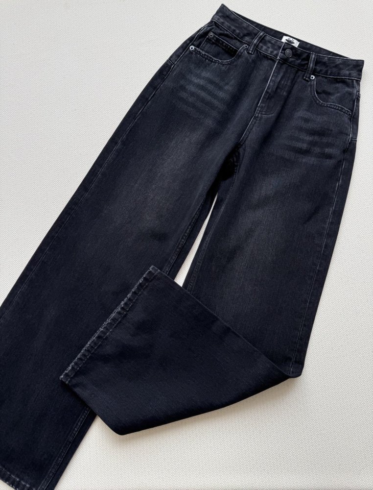 Джинсы женские фото 3