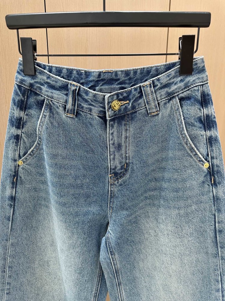 Джинсы женские фото 3