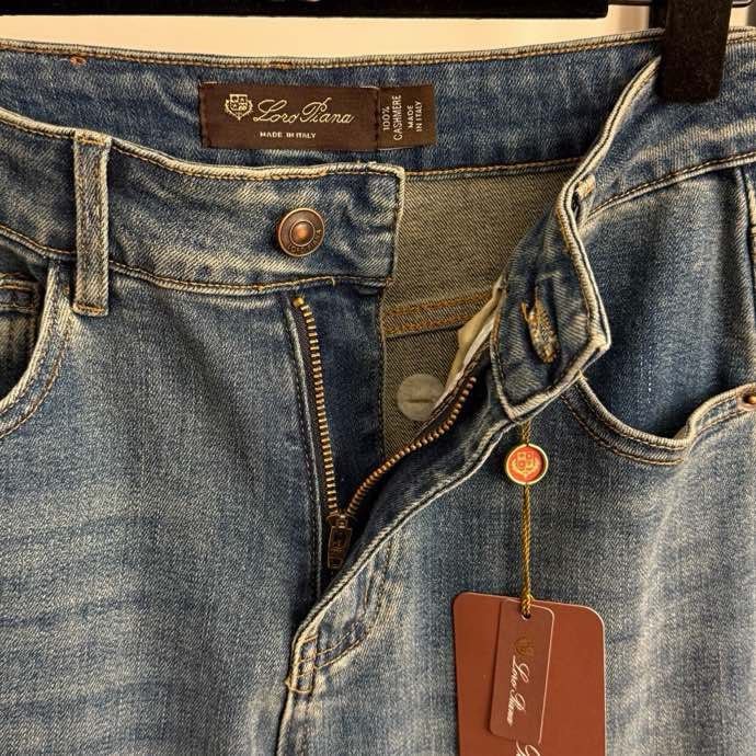 Джинсы женские фото 3