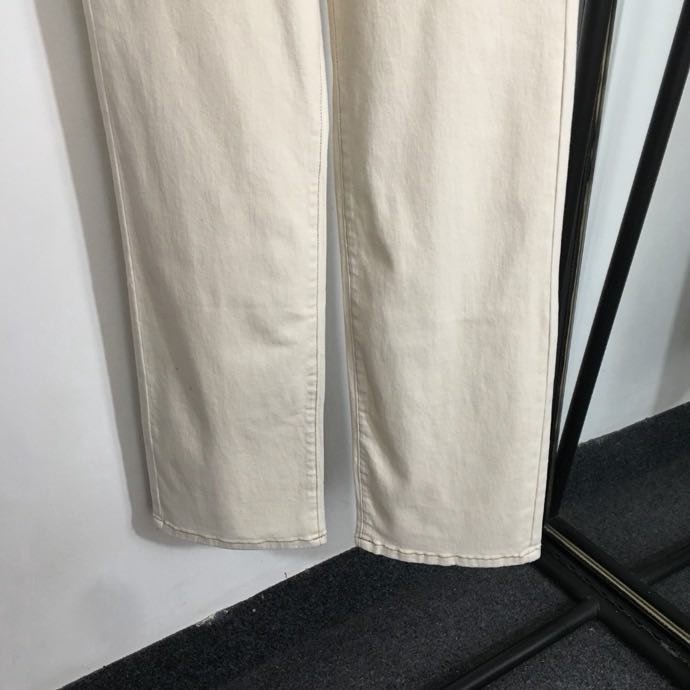 Джинсы женские фото 3