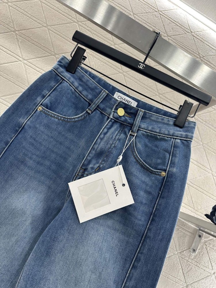 Джинсы женские фото 3