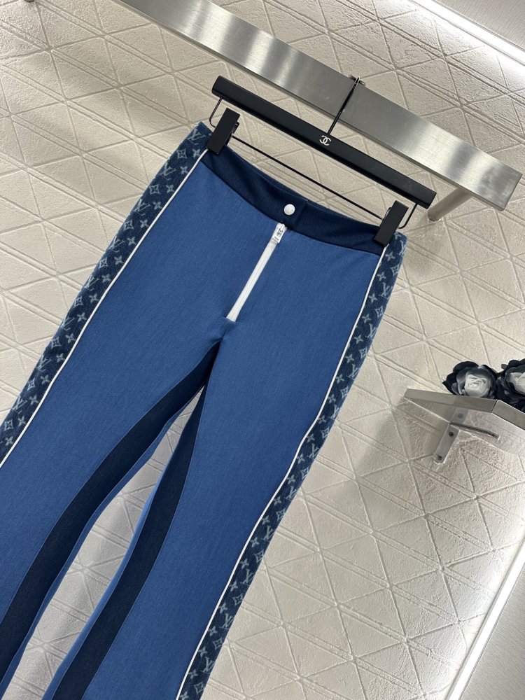 Джинсы женские фото 3