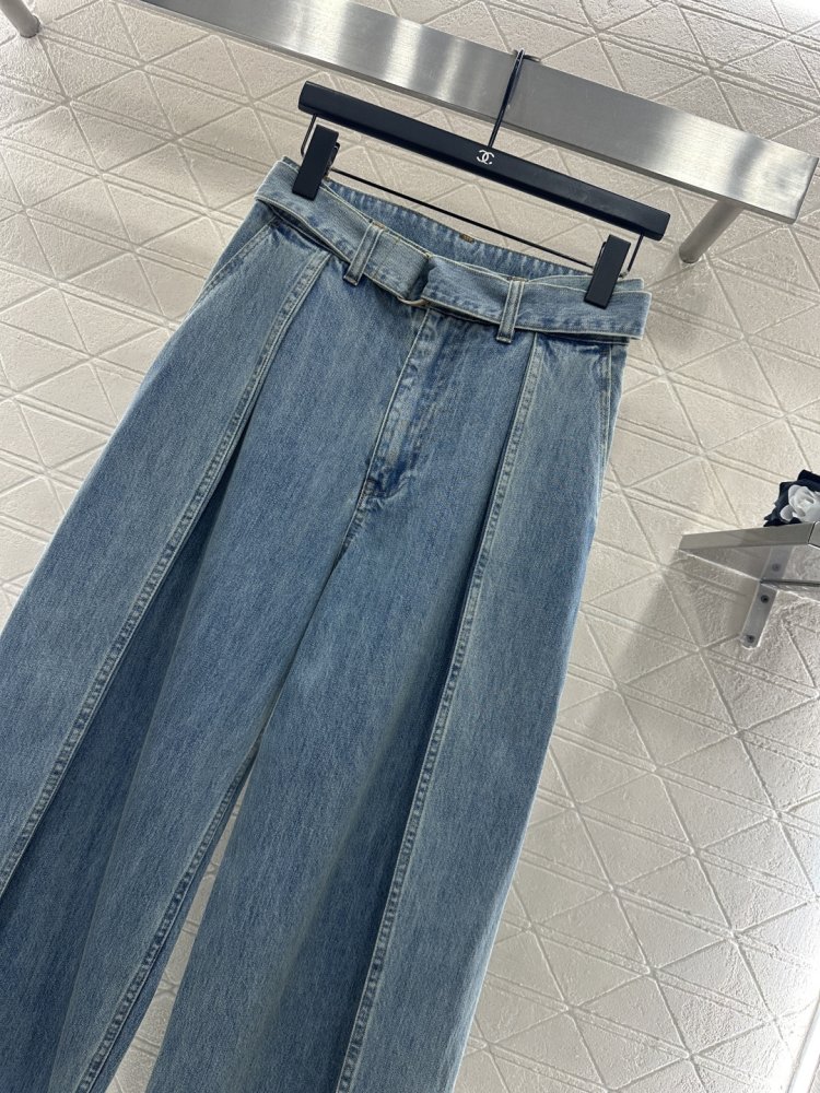 Jeans women's фото 3