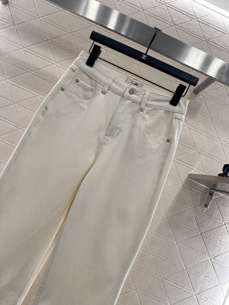 Джинсы женские фото 3