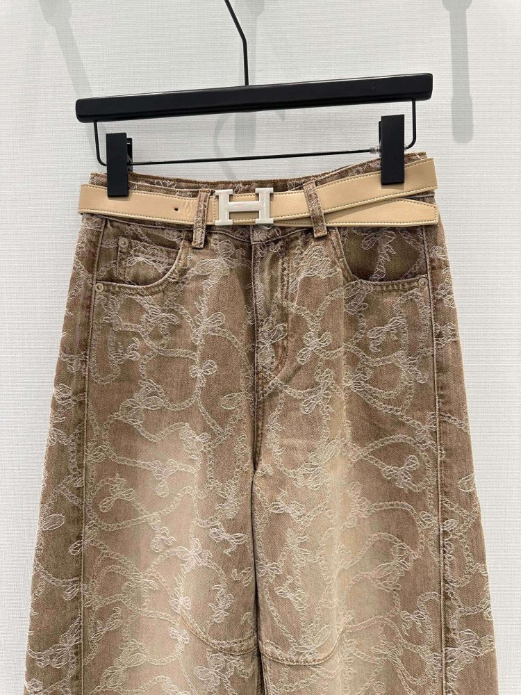 Джинсы женские фото 3