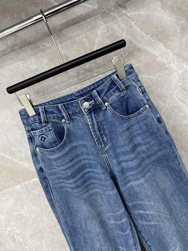 Джинси жіночі фото 3