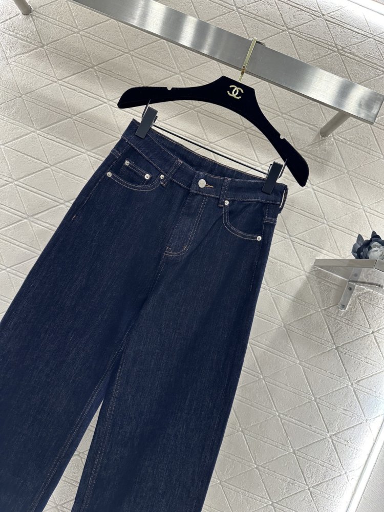 Джинсы женские фото 3