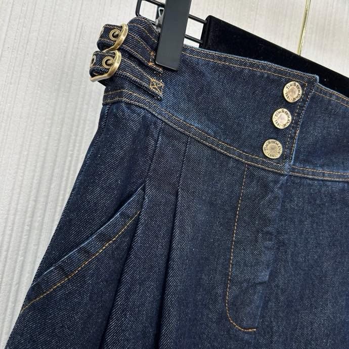 Джинсы женские фото 3