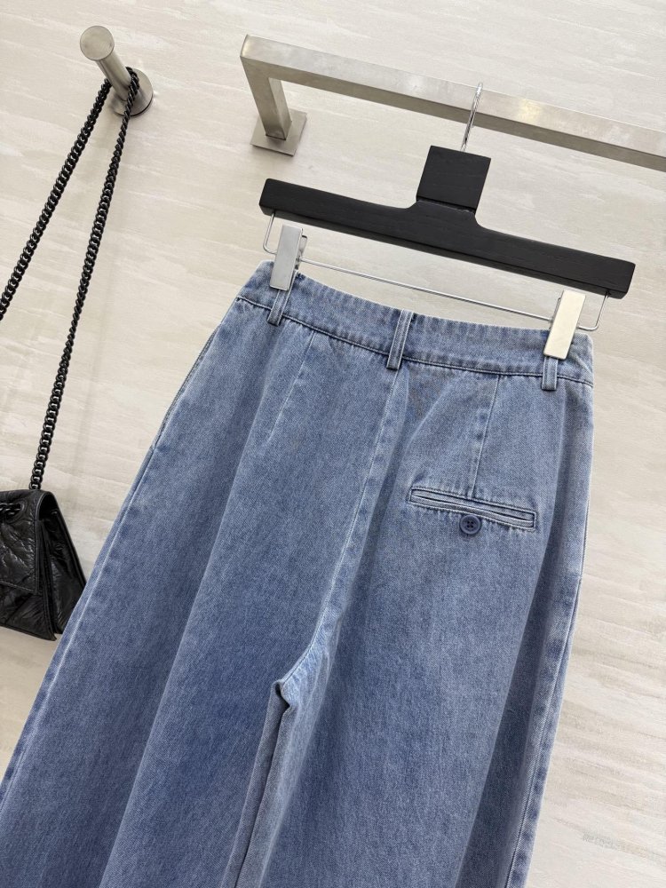 Джинсы женские фото 4