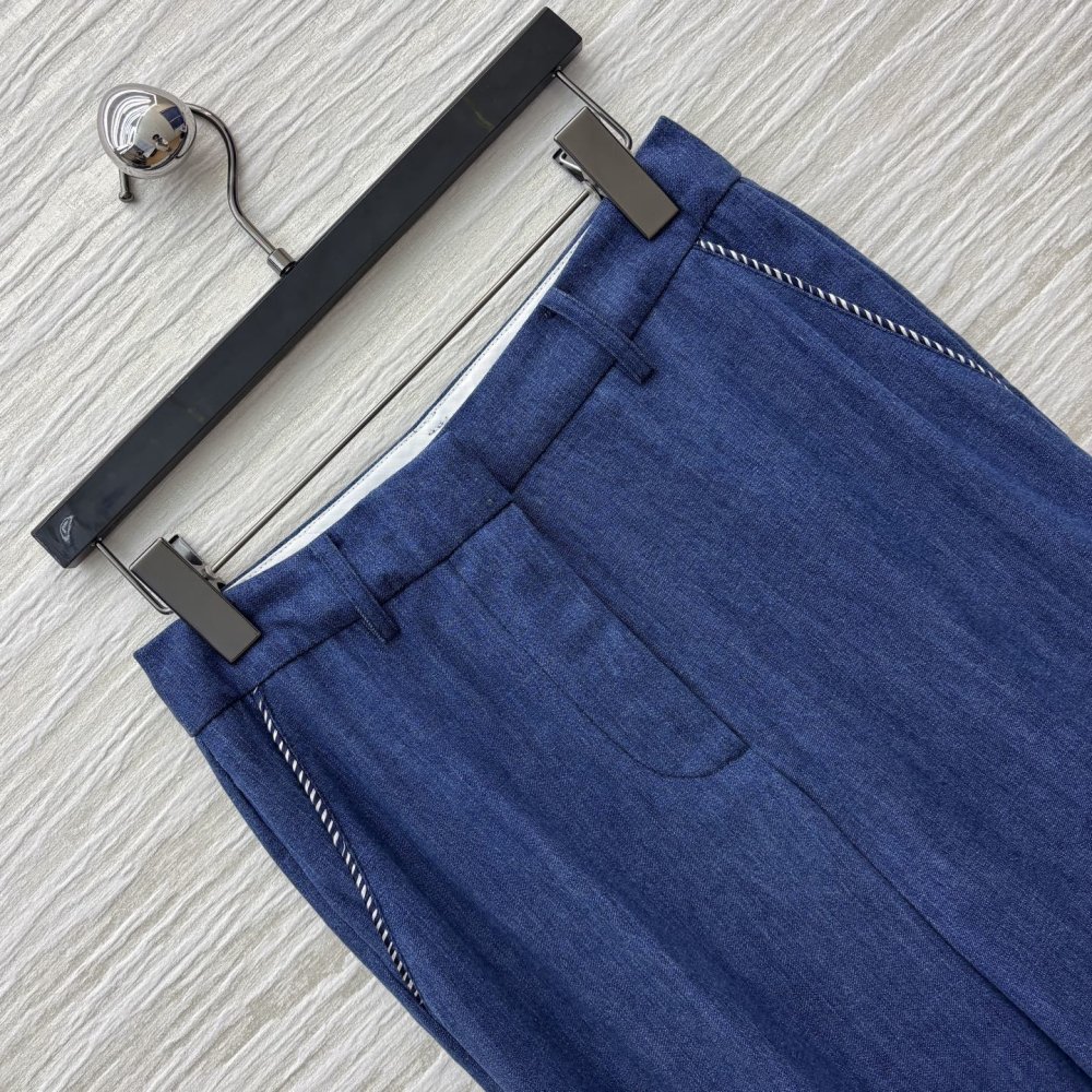 Джинсы женские фото 4