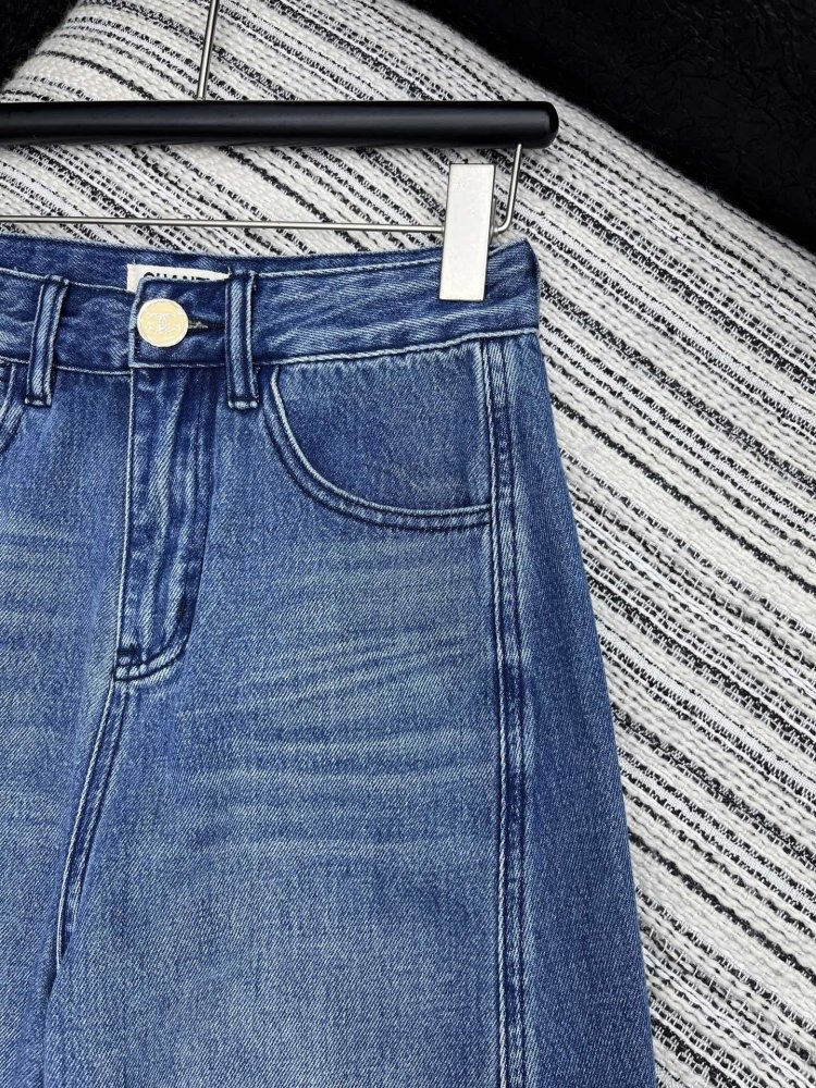 Джинсы женские фото 4