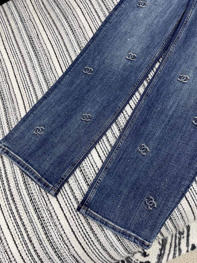 Джинсы женские фото 4