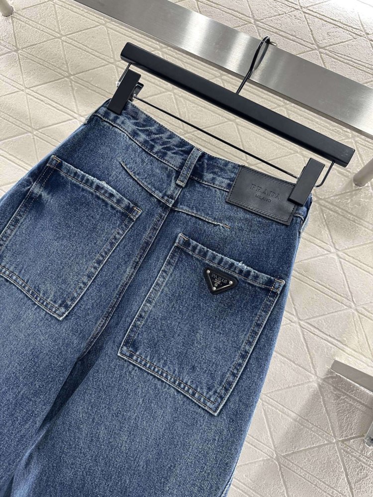 Джинсы женские фото 4