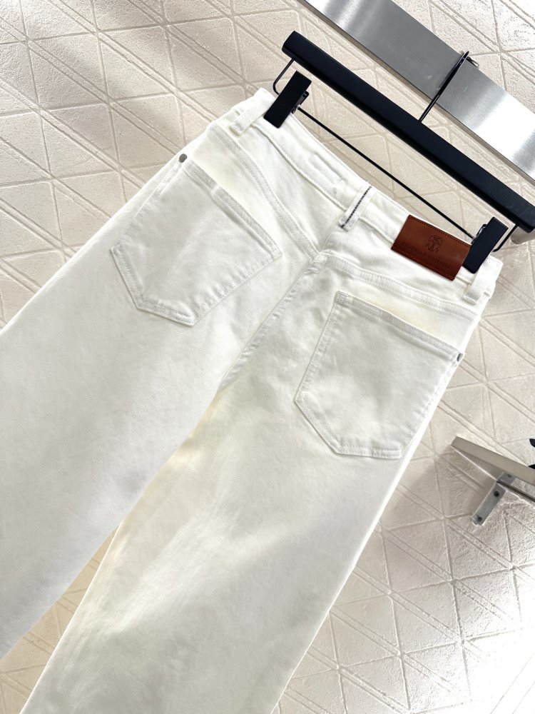 Джинсы женские фото 4