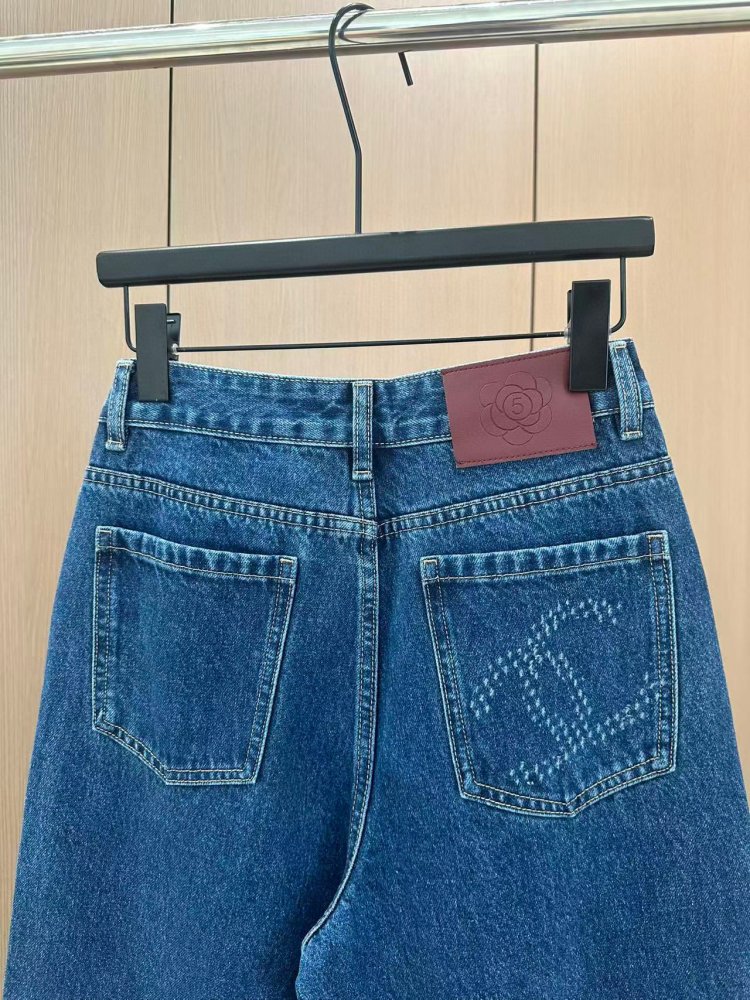 Джинсы женские фото 4