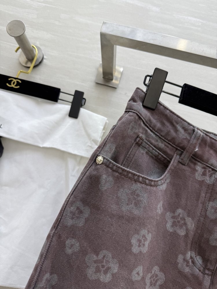 Джинсы женские фото 4