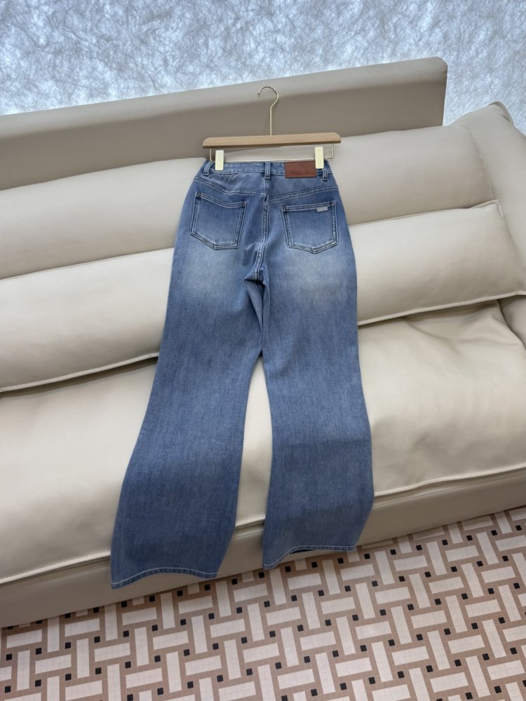 Джинсы женские фото 4