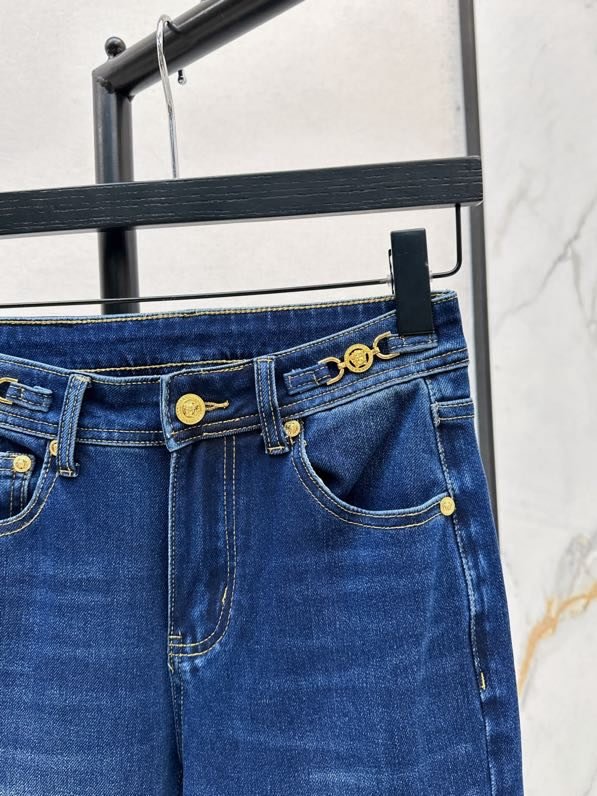 Джинсы женские фото 4