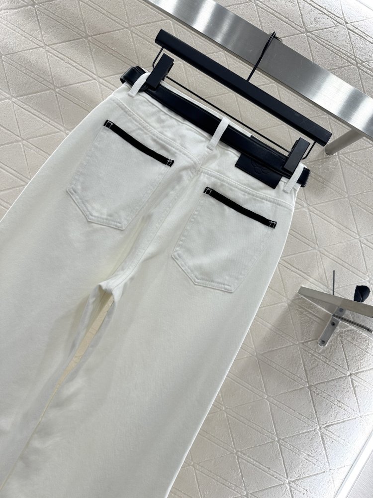 Джинсы женские фото 4