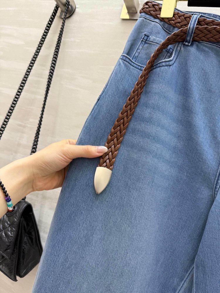 Jeans women's фото 4