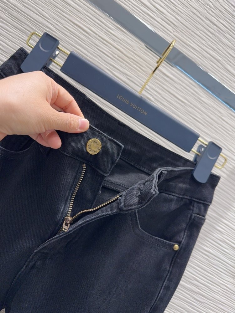 Джинсы женские фото 4