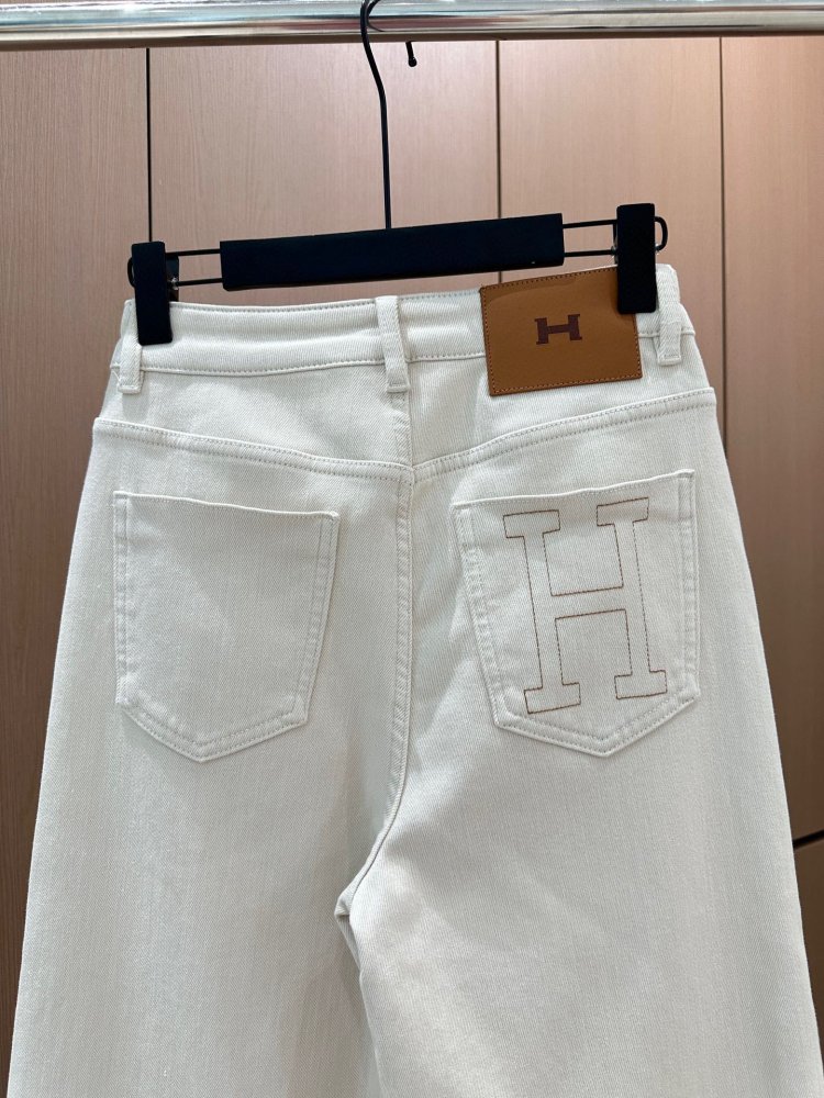 Джинсы женские фото 4