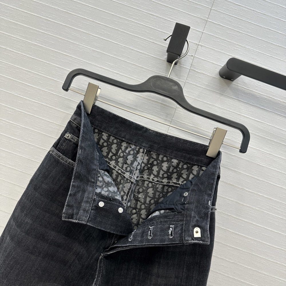 Джинсы женские фото 4