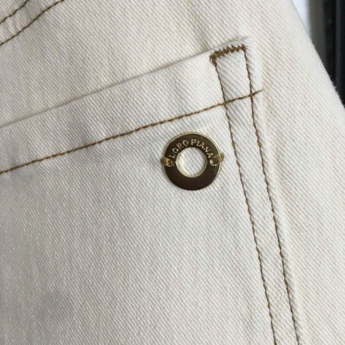 Джинсы женские фото 4