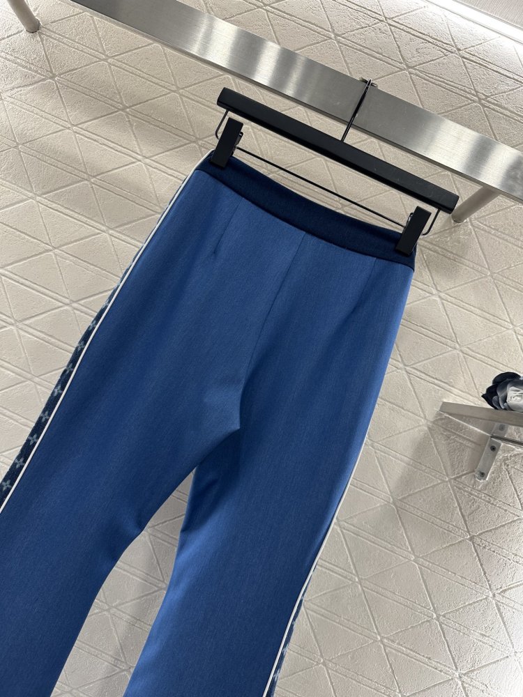 Джинсы женские фото 4