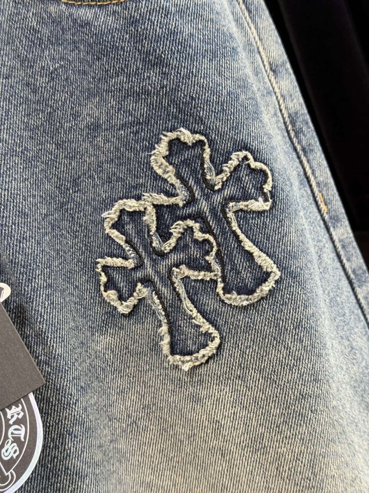 Джинсы женские фото 4