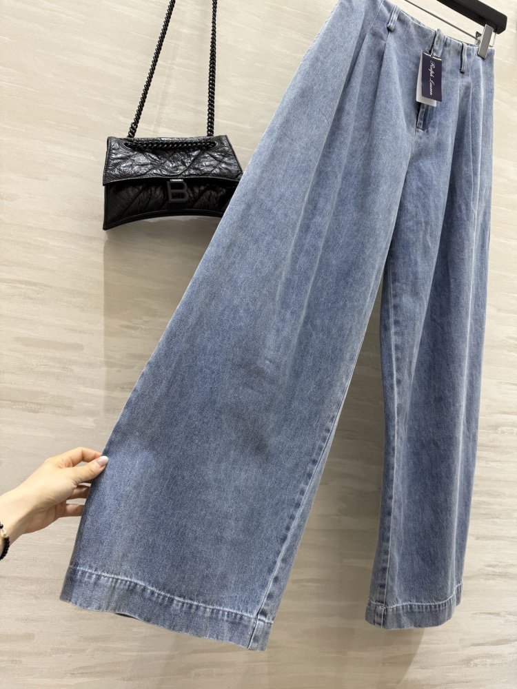 Джинсы женские фото 5