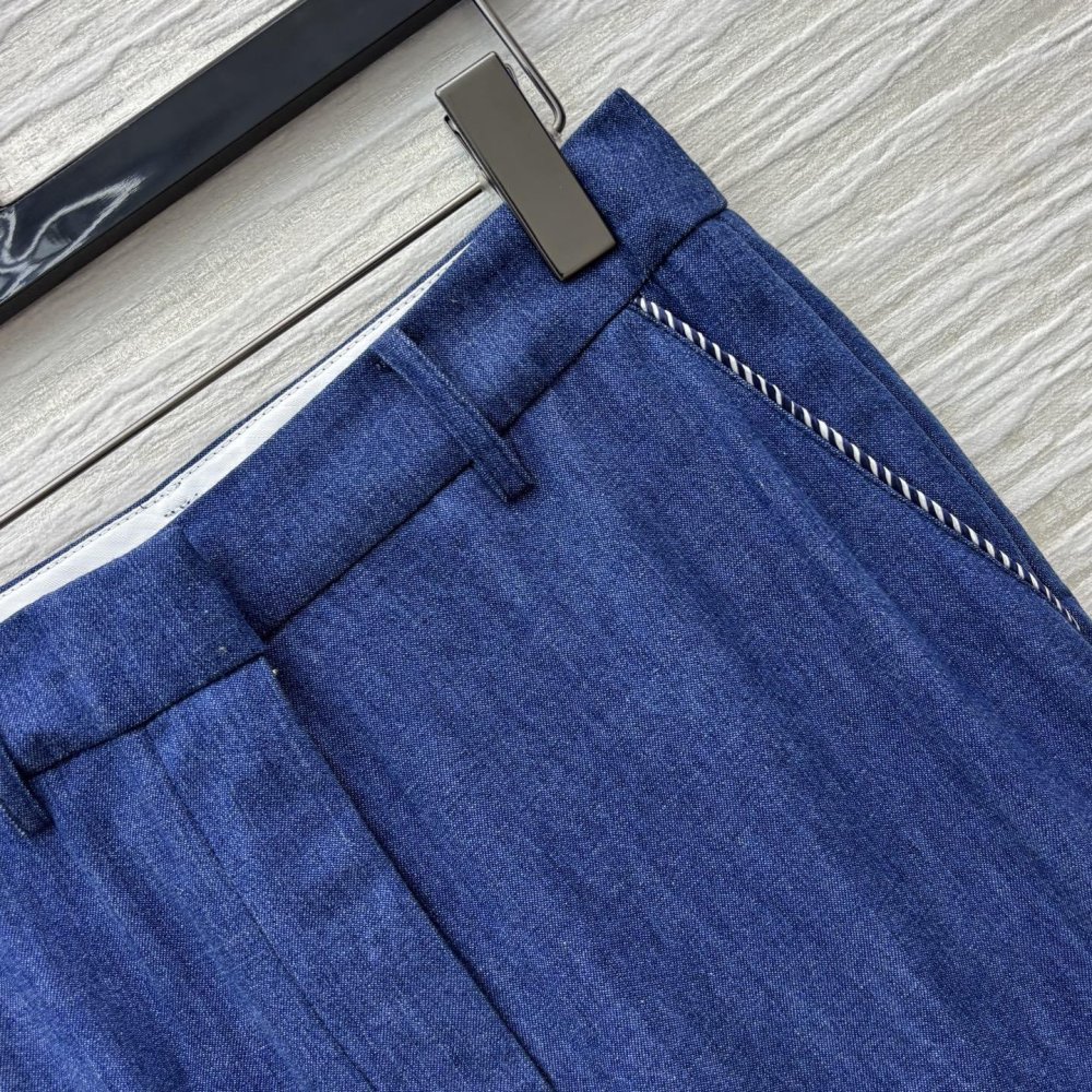 Джинсы женские фото 5