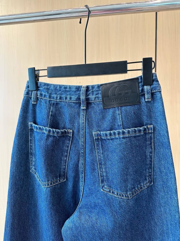 Джинсы женские фото 5