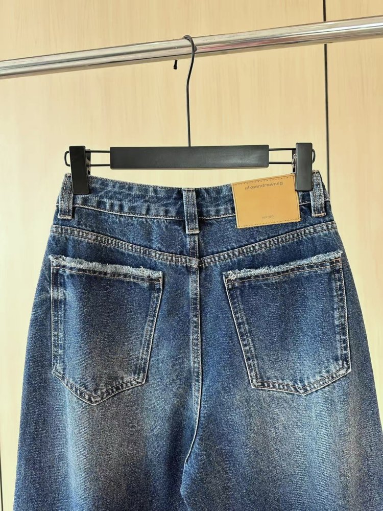 Джинсы женские фото 5