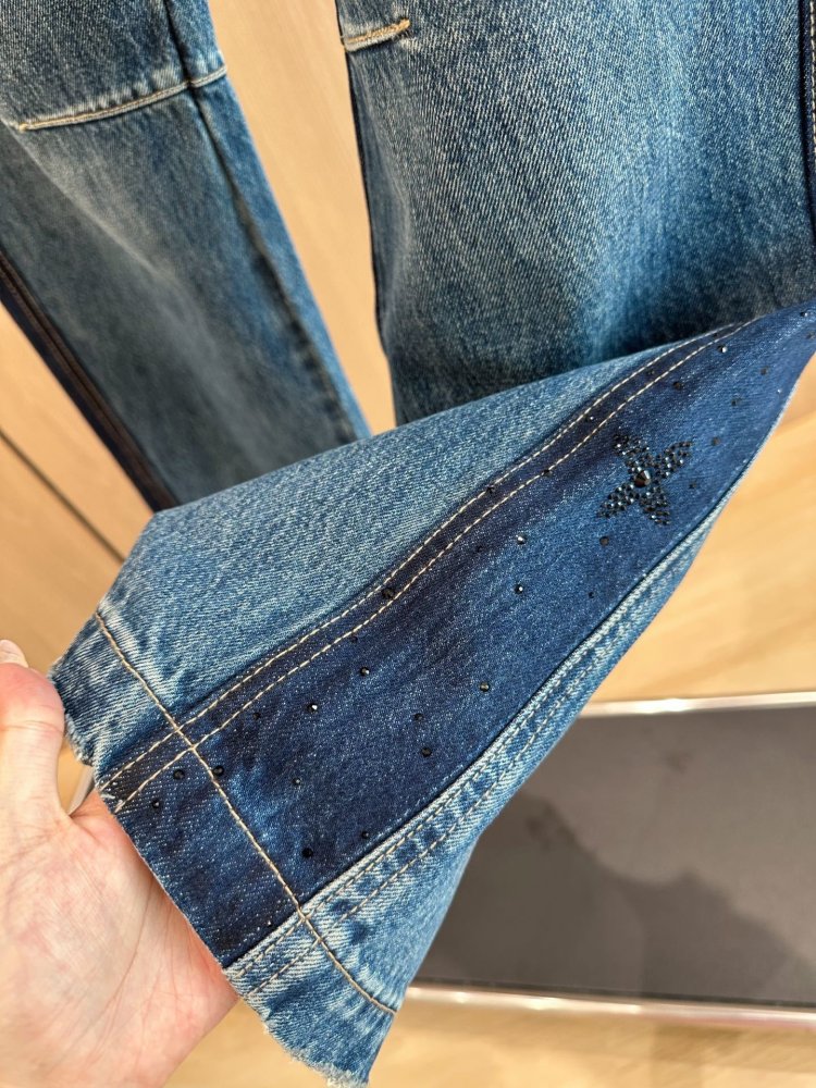 Джинсы женские фото 5