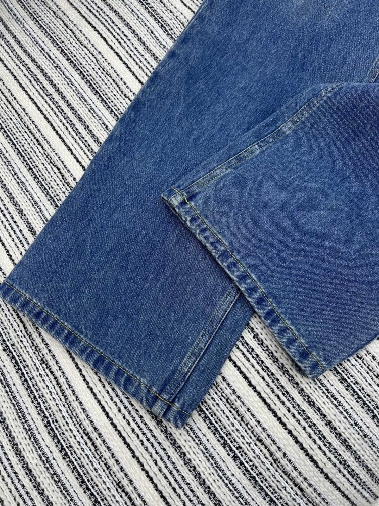 Джинсы женские фото 5