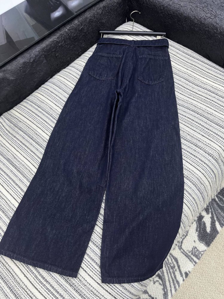 Джинсы женские фото 5