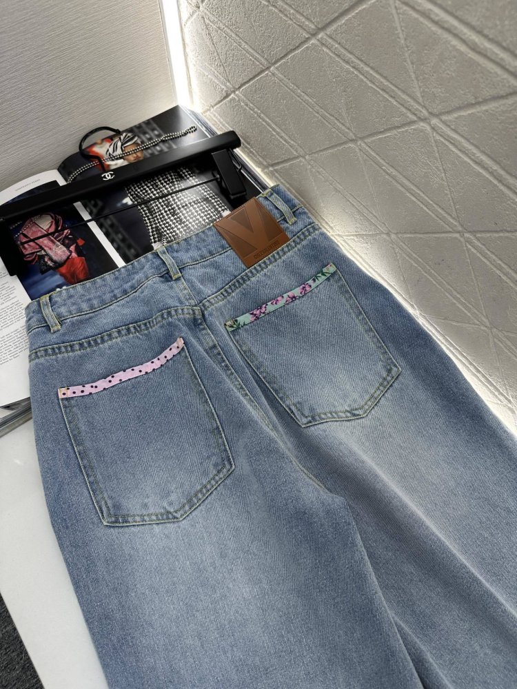 Джинсы женские фото 5