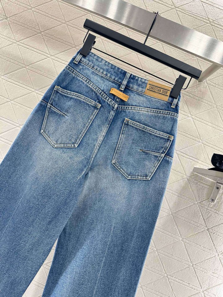 Джинсы женские фото 5