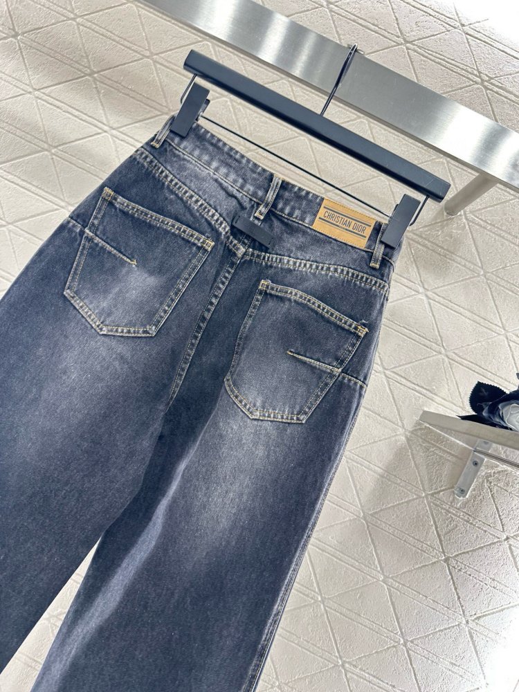 Джинсы женские фото 5